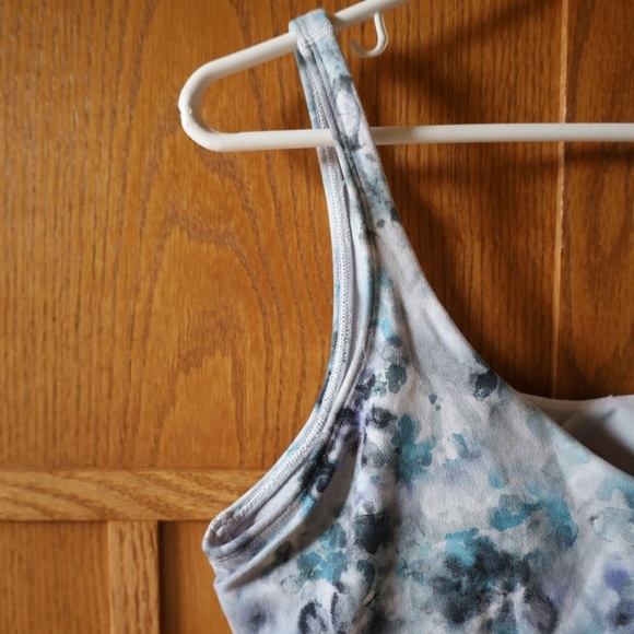 Lululemon 2021 Align Tank in Kaleidofloral Multi Women’s Size 12 - Picture 4 of 10